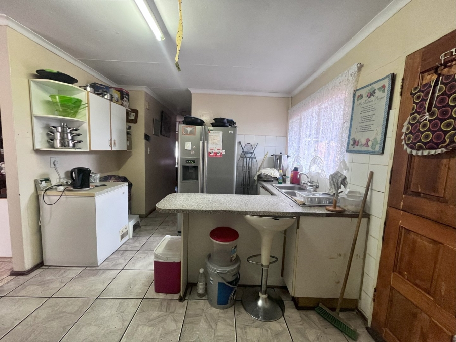 3 Bedroom Property for Sale in Lourierpark Free State